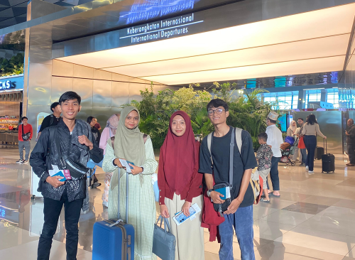 Empat Alumni SMA Dea Malela Berangkat ke Universitas Al Azhar, Kairo dengan Beasiswa