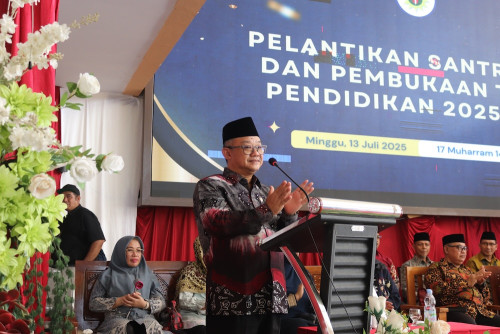 Mendikdasmen RI Melantik Santri Baru dan Membuka Tahun Pendidikan 2025/2026 di PMI Dea Malela