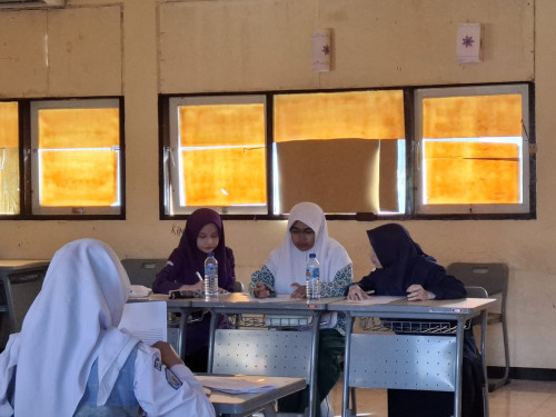 Siswa PMI Dea Malela Raih Juara 6 LDI English Tingkat Provinsi