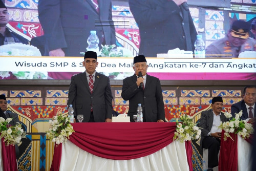 Ketua MPR RI Hadiri Acara Wisuda Santri SMP dan SMA Dea Malela