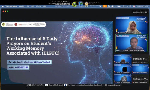 Santri PMI Dea Malela Presentasikan Karya Ilmiah di Seminar Nasional Bertaraf Internasional